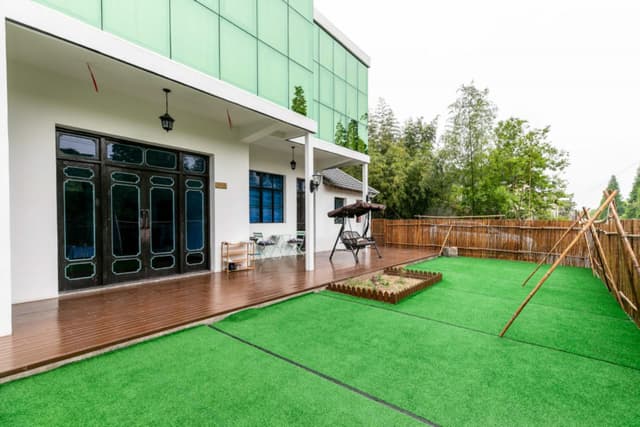 Comfort Duplex, 4 Bedrooms, Non Smoking, Lanai
