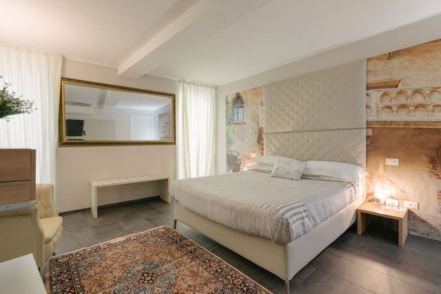 Deluxe Suite, 2 Bedrooms, Annex Building