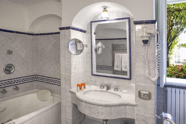 Classic Double Room