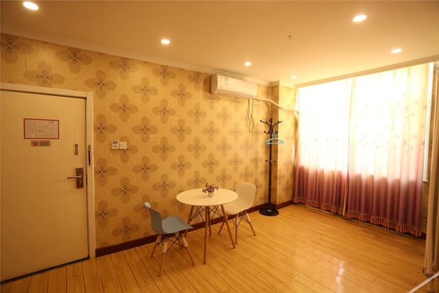 Romantic Room