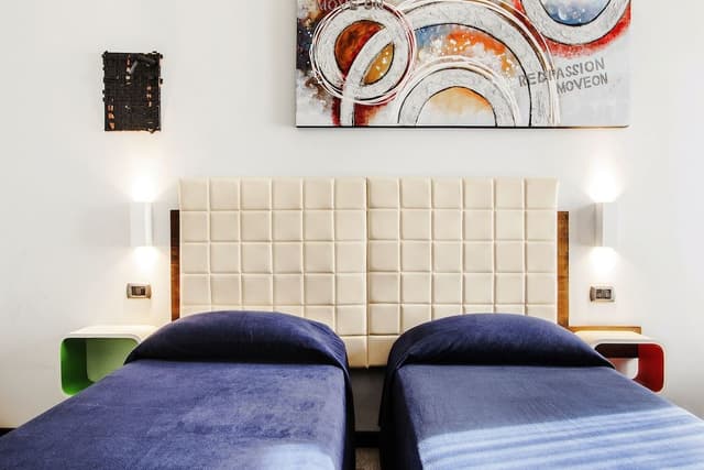 Double or Twin Room (External Private Bathroom)