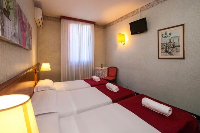 Classic Triple Room