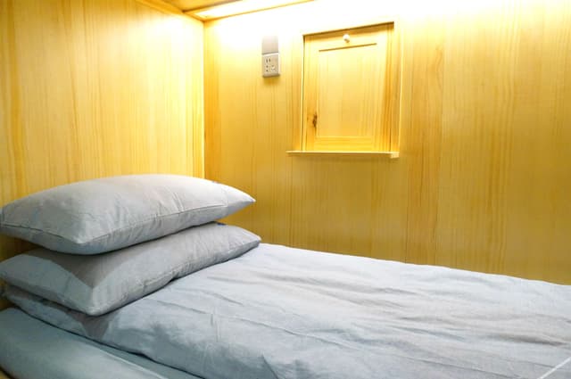 Guestroom - 6-Person Occupancy (Females only, shared bathroom, room rate calculated per person)