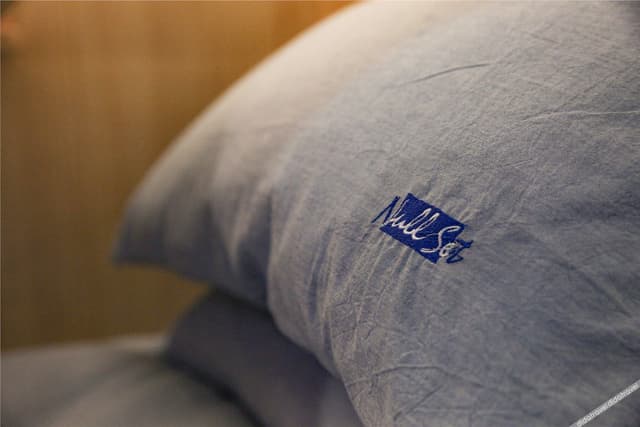 Guestroom - 6-Person Occupancy (Females only, shared bathroom, room rate calculated per person)