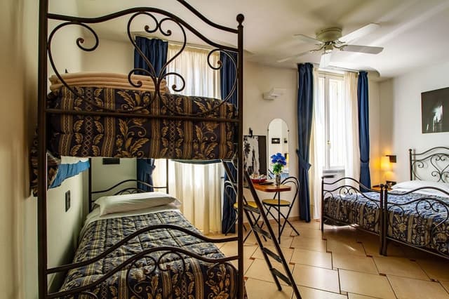 Quadruple Room, Ensuite