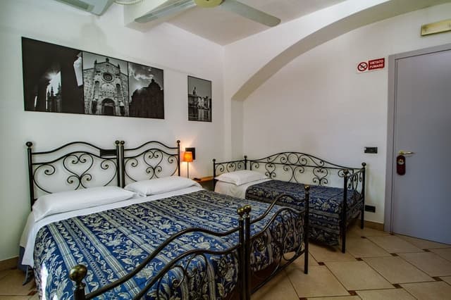 Standard Suite, 2 Bedrooms, Ensuite (5 pax)