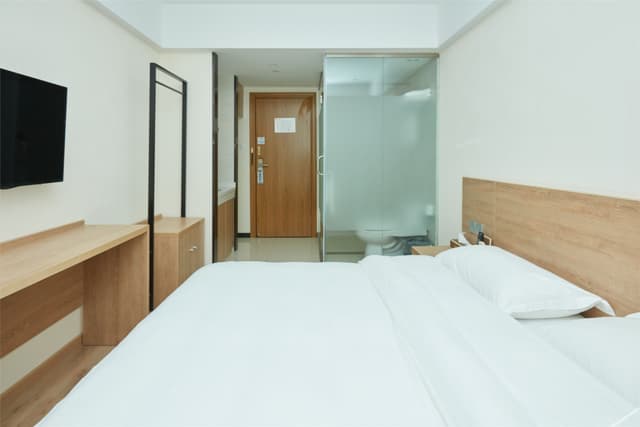 Superior VIP Room