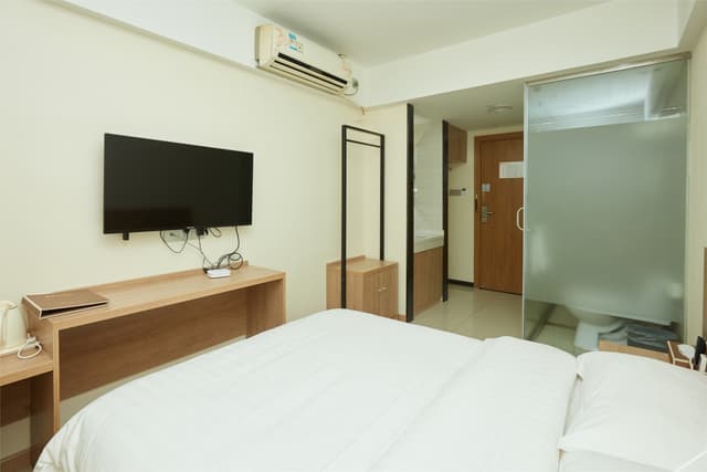 Superior VIP Room