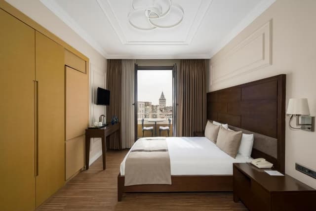 Deluxe Double Room with Sea View
