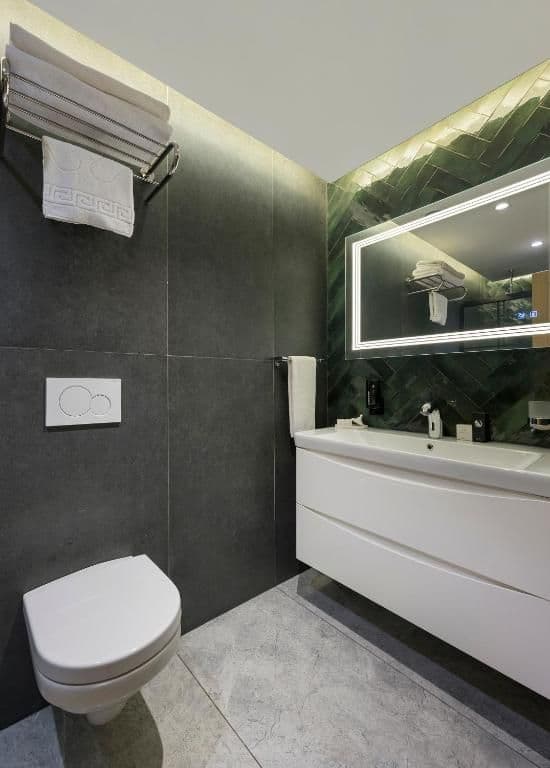 Deluxe Family Suite
