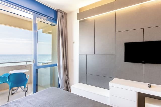 Deluxe Quadruple Room, Sea View