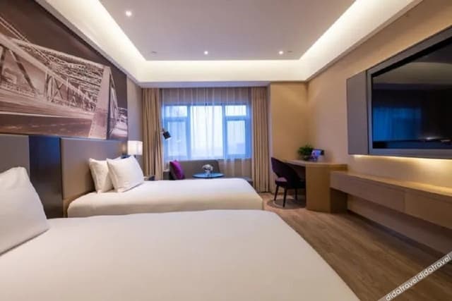 Deluxe Room with 2 single beds