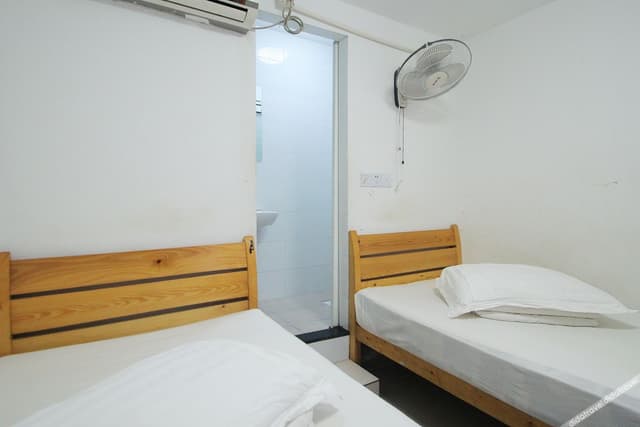 Standard Room (2 beds)