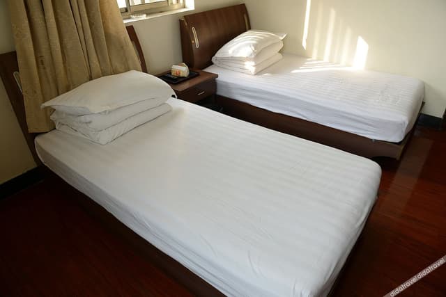 Standard Room (2 beds)
