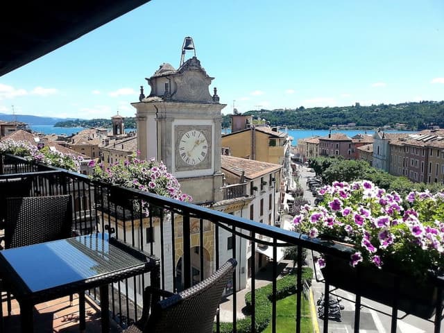 Romantic Room, Balcony, Lake View