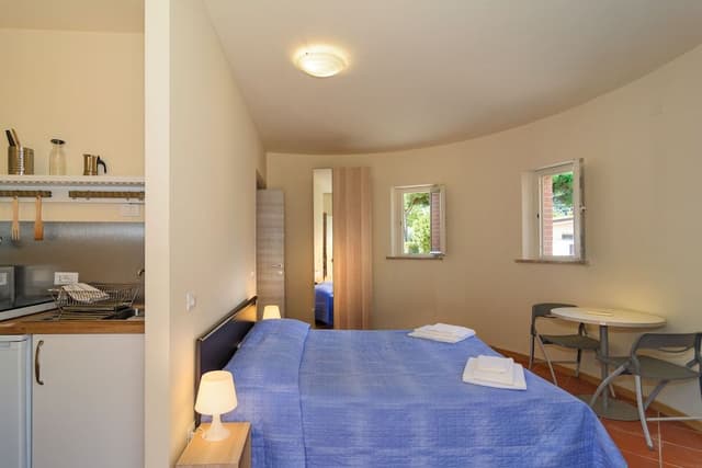 Studio, Kitchenette, Garden View