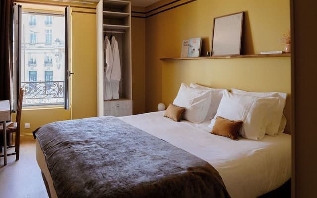 Standard Room, City View