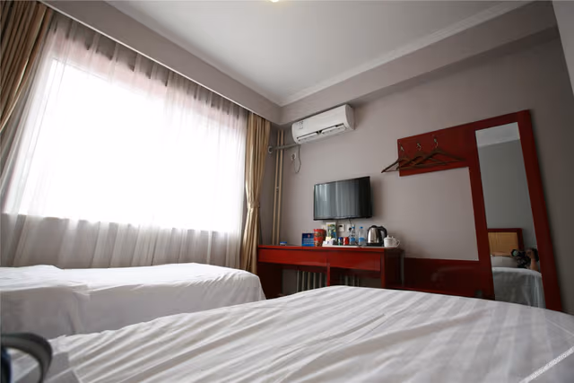 Selected Room (2 Beds)
