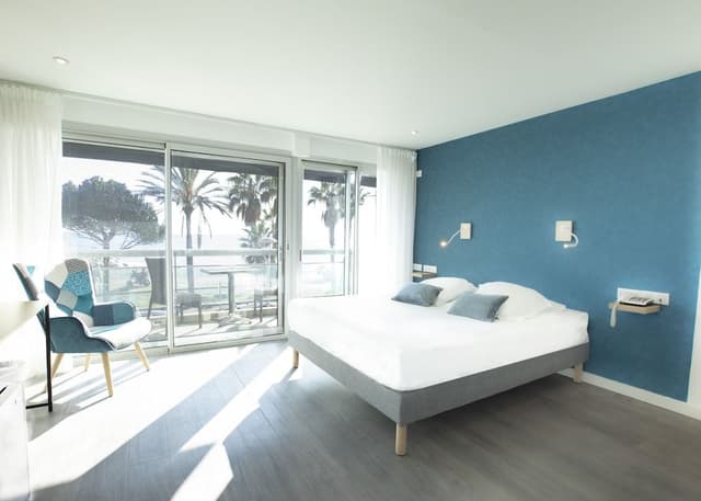 Junior Double Room