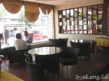 โรงแรมเซ็นจูรี่หวงซาน ปักกิ่ง (ถนนเฉียนเหมิน) โรงแรมเซ็นจูรี่หวงซาน ปักกิ่ง (ถนนเฉียนเหมิน)