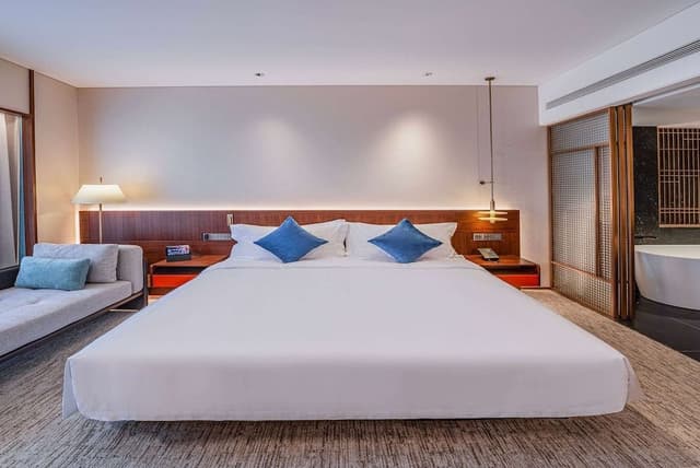 Executive Room, 1 King Bed, Non Smoking