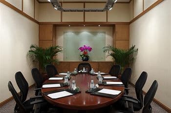 โรงแรมฮอลิเดย์อินน์ ปักกิ่ง เทมเปิลออฟเฮฟเว่น บาย ไอเอชจี