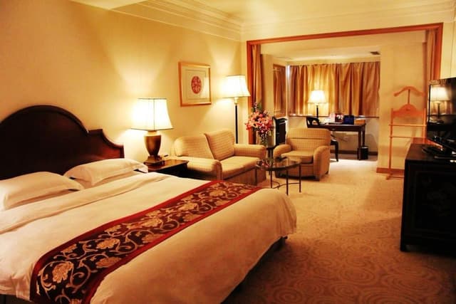 Executive Suite