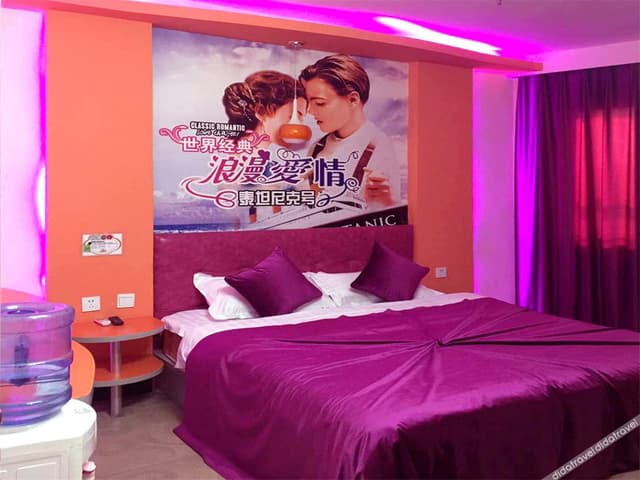 Deluxe Queen Room
