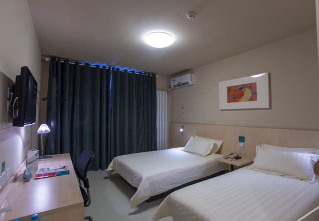 Standard Room C