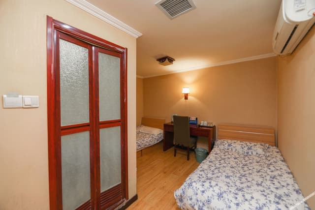 Discount Standard Room (No Window)