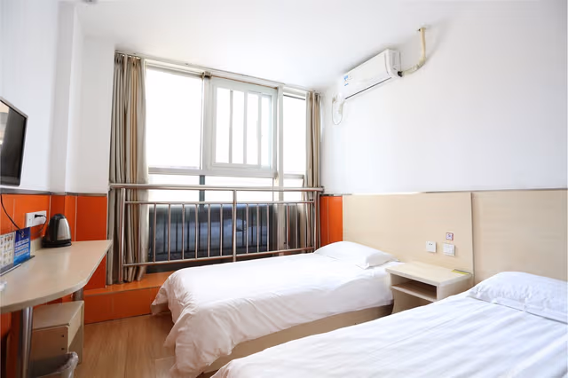 Guestroom (2 Beds)