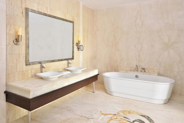 Suite, 1 King Bed