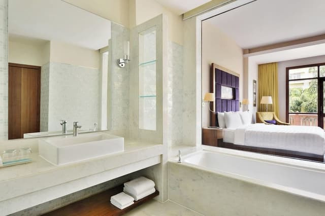 Room, 1 King Bed