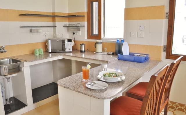 Studio Suite with Kitchen