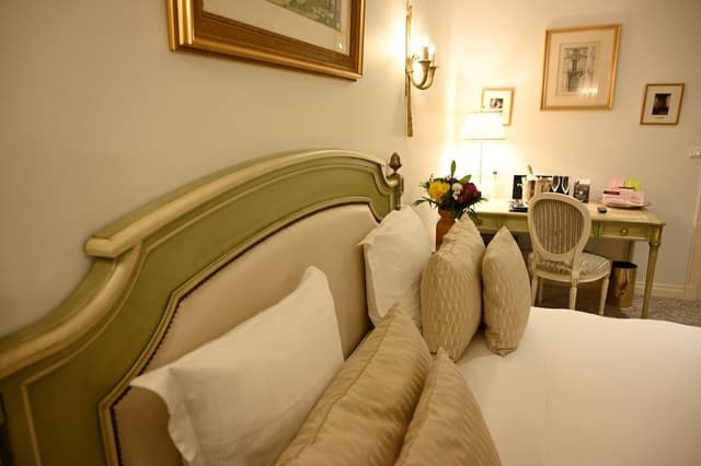 Deluxe Double Room, Private Bathroom