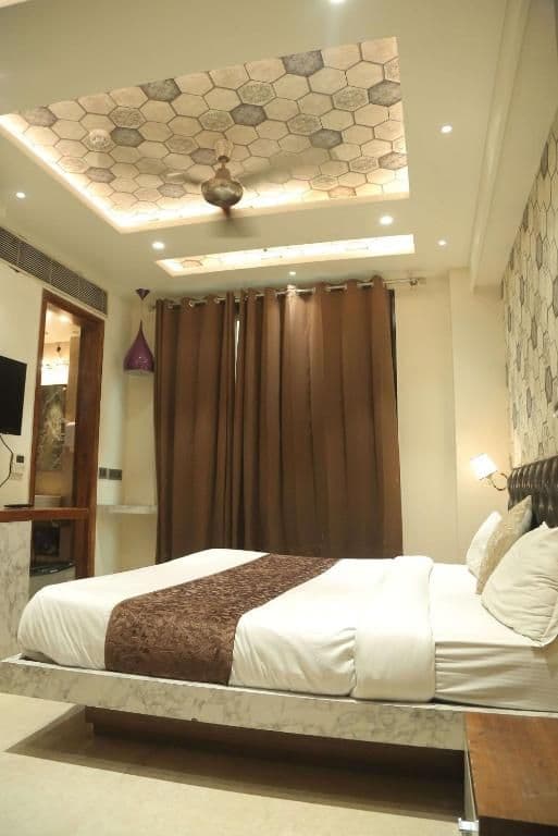 Luxury Room