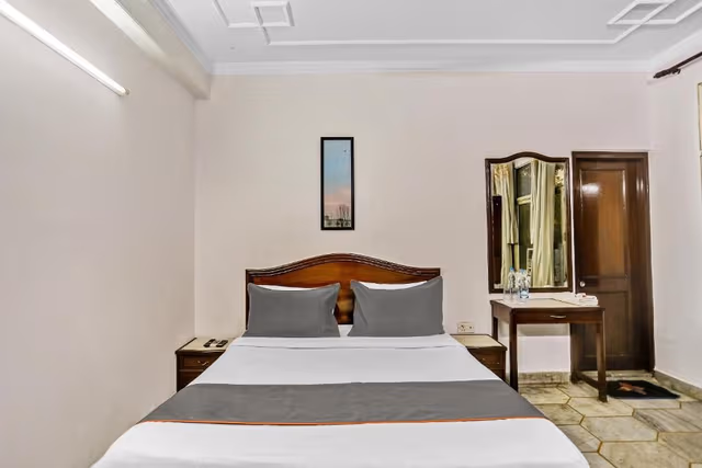 Classic Double Room