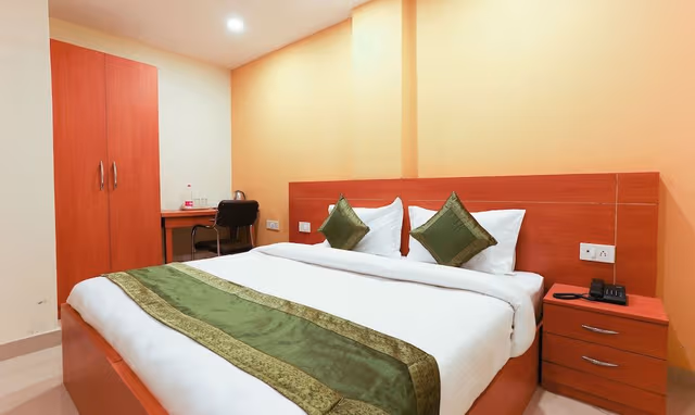 Deluxe Double or Twin Room, City View