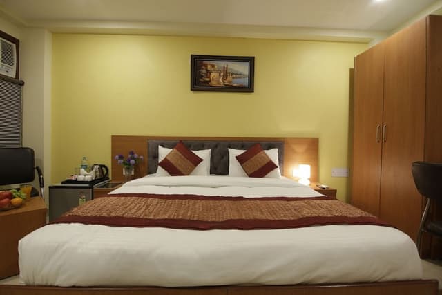 Superior Double Room, Balcony, City View