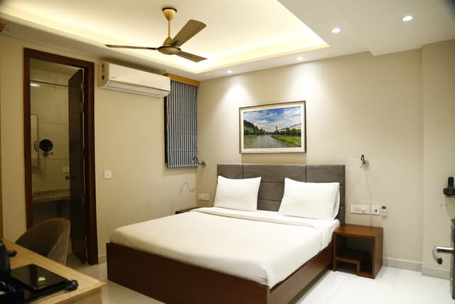 Super Deluxe Room