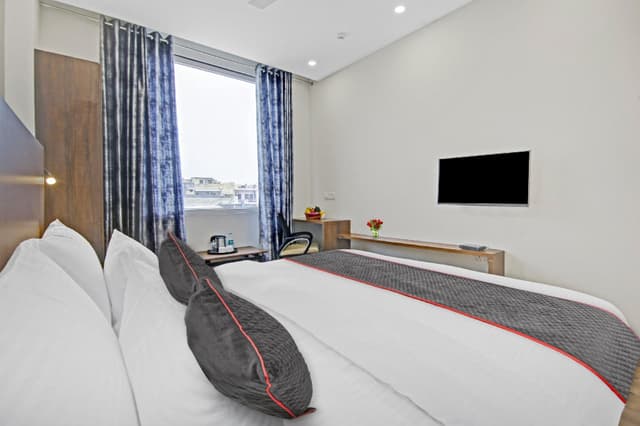 Classic Double or Twin Room