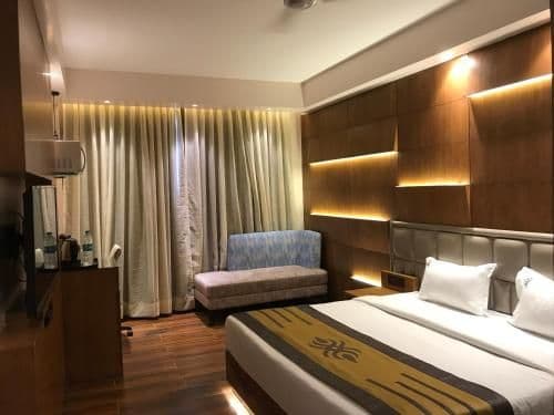 Deluxe Room with complimentary Hi Tea from 04pm till 06pm