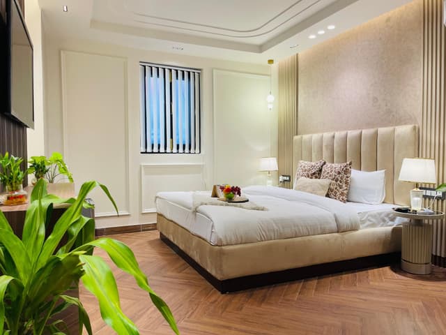 Deluxe Suite