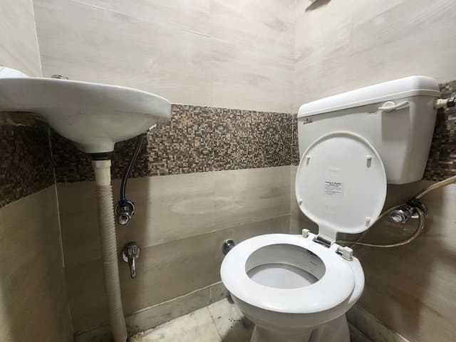 Deluxe Triple Room, City View