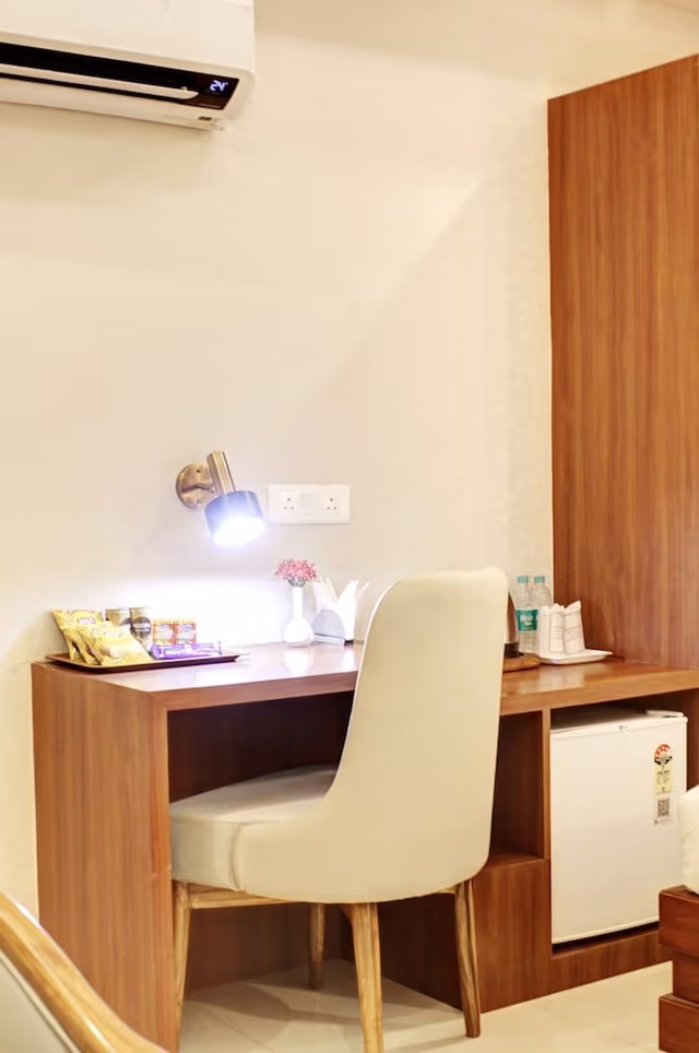 Deluxe Double or Twin Room, City View