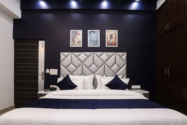Super Deluxe Room