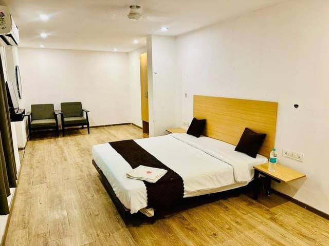 Executive Suite