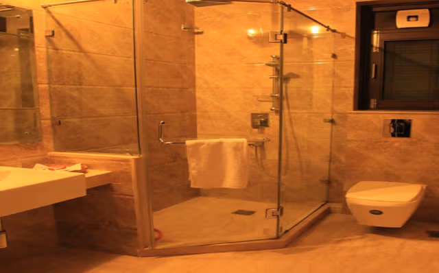 Deluxe Room with Balcony