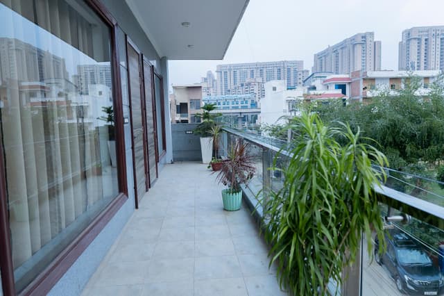 Suite Room