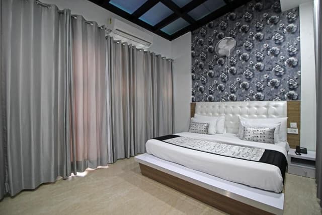 Suite Room